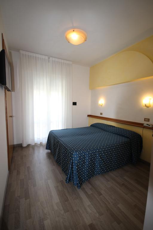 Hotel Roma Lido di Jesolo Rum bild