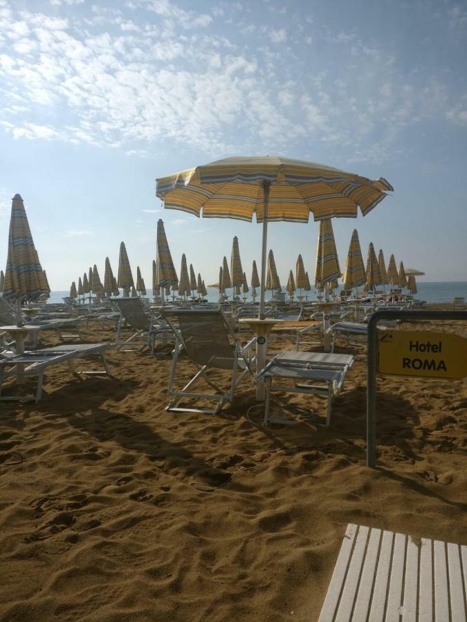 Hotel Roma Lido di Jesolo Exteriör bild